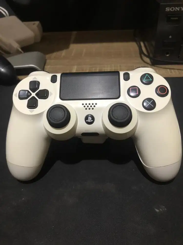 Stick controller ps4 original mesin non lightbar putih