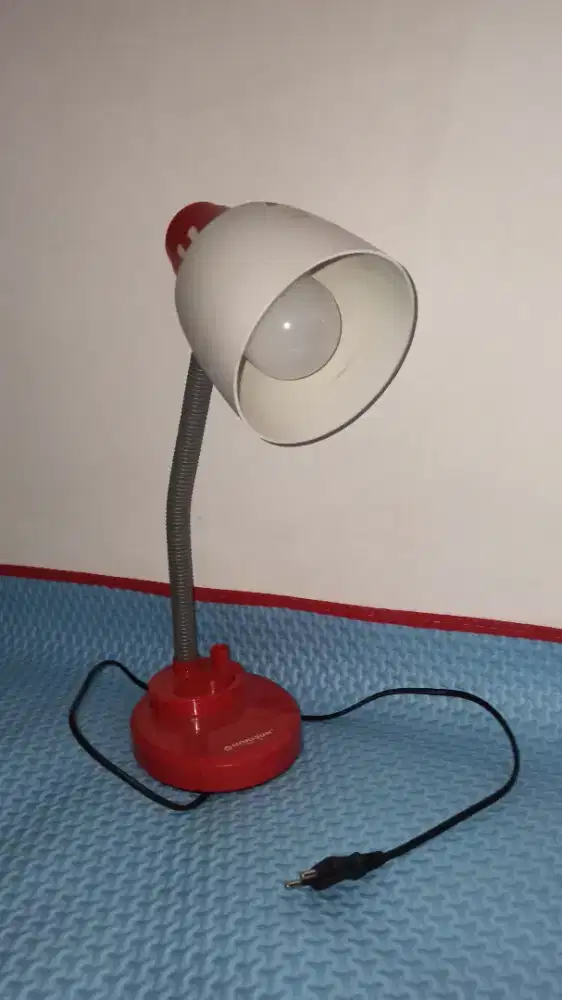 Lampu Meja Hokisan