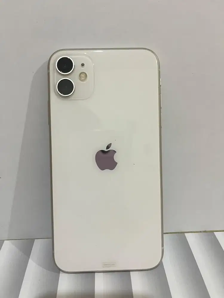 Di Jual HP Iphone 11