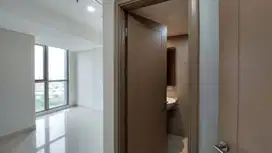 Apartemen GoldCoast Tower Honolulu Hadap Laut