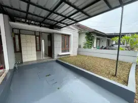 Rumah di jual Cepat Strategis Abis di Cimahi Utara