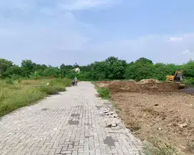 Tanah Jl. Taman Alamanda Selangkah Exit Tol Trihanggo Lokasi Premium
