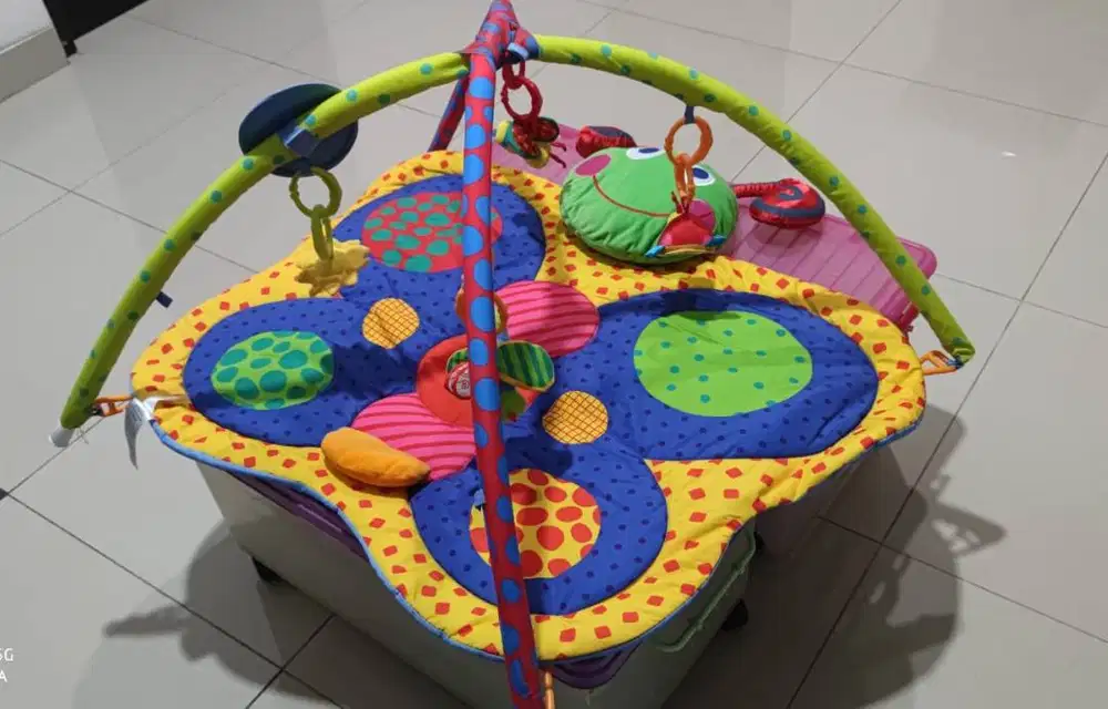 Mainan Bayi - Butterfly Play Gym