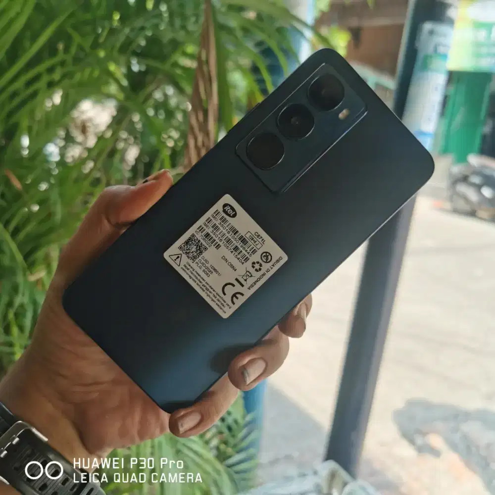 Itel city 100 8 128 mulus nominus