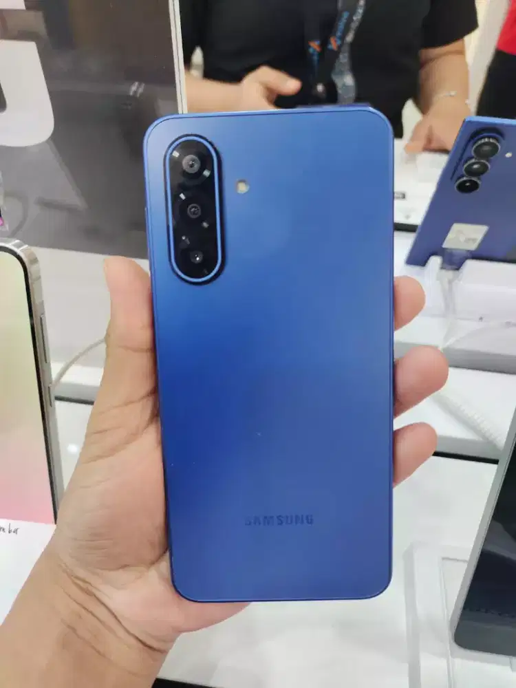 Samsung Galaxy A17 5G ram 8/256 GB sisa warna black