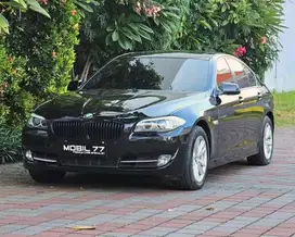 BMW 520i F10 2.0L Twin Turbo - 2012 (Like New Condition)