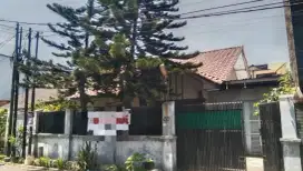 Rumah Strategis Abis di sayap Pajajaran Bandung