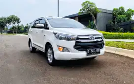 Innova V Automatic Bensin THN 2016