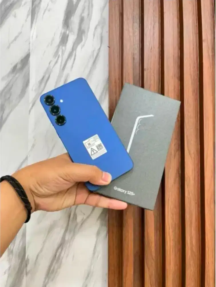 Samsung S25 Plus 12/512 GB Mulus Fullset Ori No Minus Garansi Resmi