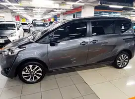 Toyota Sienta 2017 V at Siap pakai