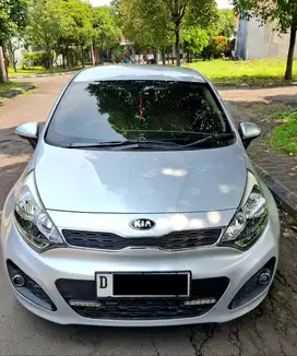 KIA Rio 2014 1.4 AT Mulus Istimewa Siap Pakai Murah