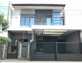 jual rumah mewah Baruk Utara 2 lantai furnish