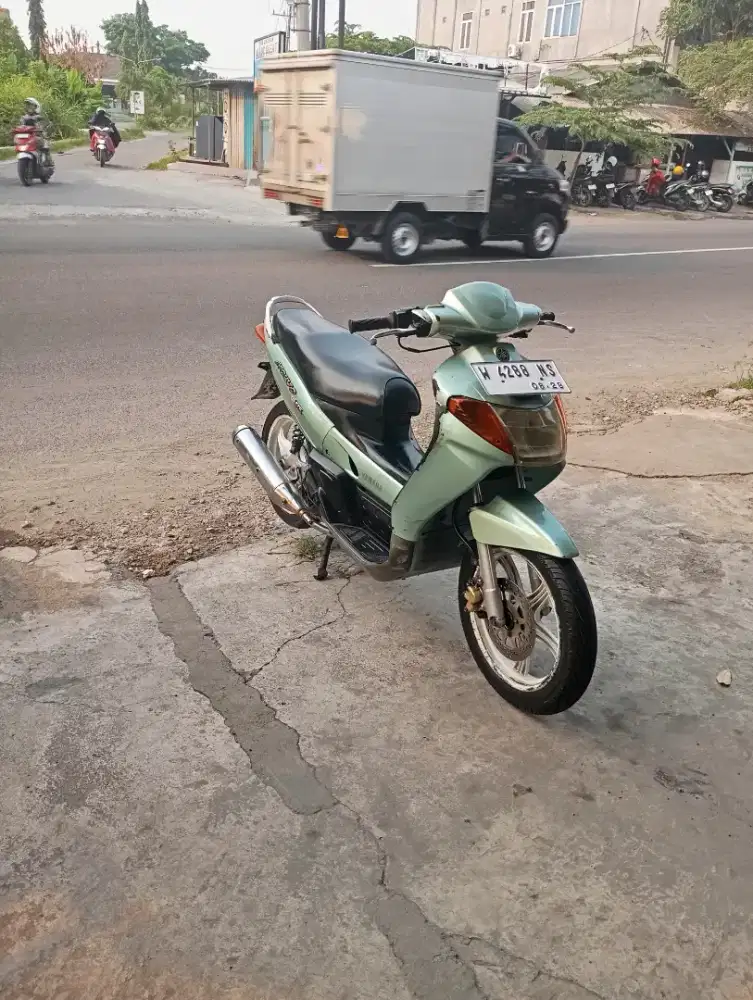 DI JUAL YAMAHA NOUVO TAHUN 2003 WARNA LANGKA RARE HIJAU BODY UTUH