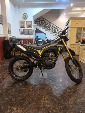 DP 2,5 JT PROMO CRF 150 2024 KM LOW MOTOR GRES KAYA BARU PAJAK HIDUP