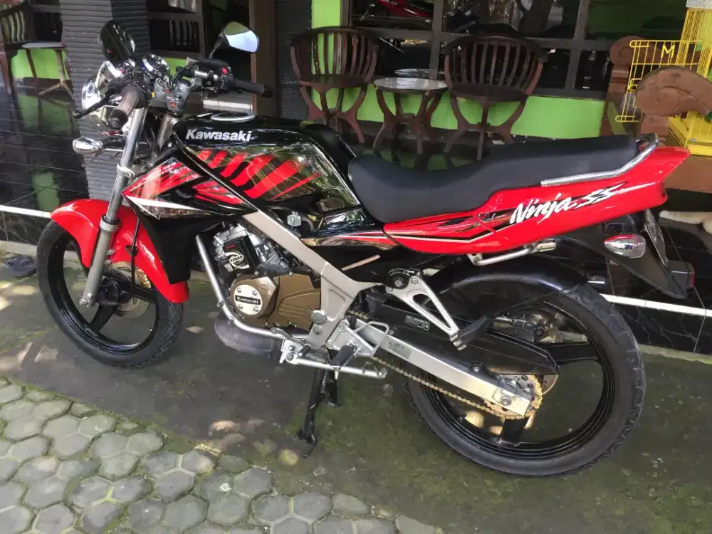 Kawasaki ninja ss 2015