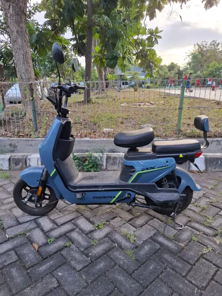 Sepeda listrik siap pakai normal