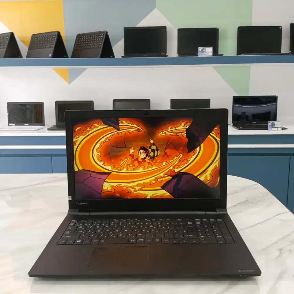 T11 Laptop gaming Toshiba|i7Gen8|8GB|256GB|16|Cocok untuk pelajar