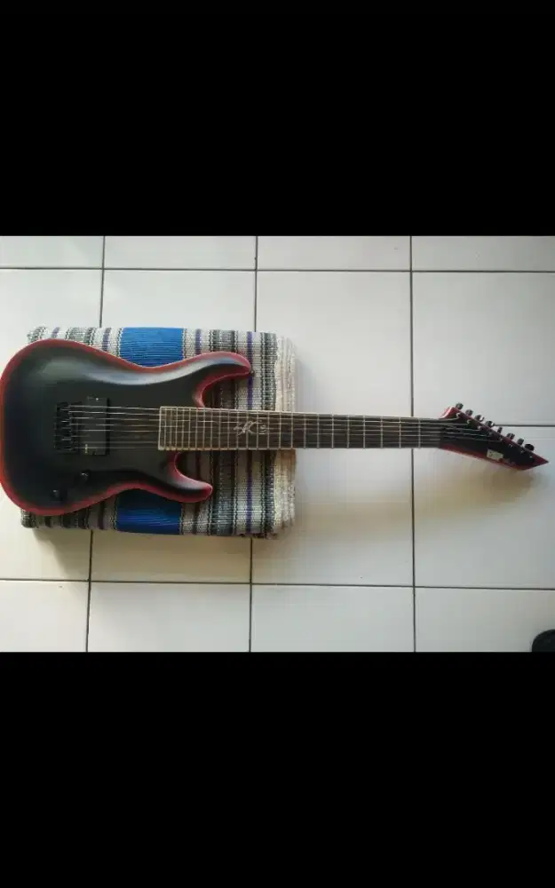 Gitar esp custom 8 string