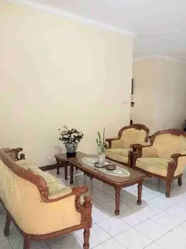 Jual Rumah Klasik 1 Lantai di Pejaten Barat SHM IMB