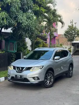 Nissan xtrail 2.5 2014 siap pakai bisa tukar tambah