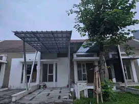 Disewa Rumah Fedora Suvarna
Sutera