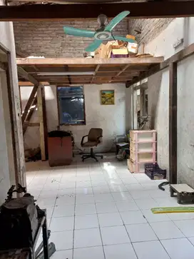 Dijual Ruang Usaha hitung tanah di Mainroad Jl. Ibu Sungki Sadarmanah Kerkof Cibeber Cimahi Baros