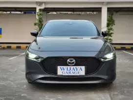 Mazda 3 Hatchback 2021 mobil cakep