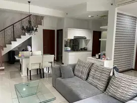 MURAH Full Furnish di Garden Mansion Waterplace Tower C - View Pool