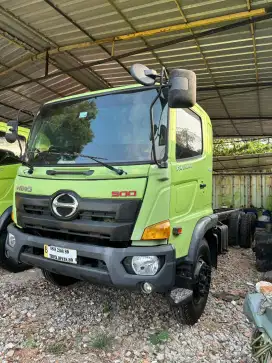 HINO LOHAN FM260JW ASLI LONG 6X4 KEPALA SASIS TRONTON ISTIMEWA SEKALI