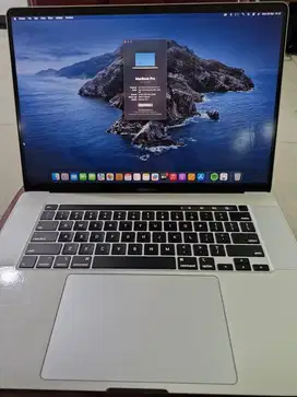 Macbook pro 16 inch 2019 mulus like new 16gb / 512gb