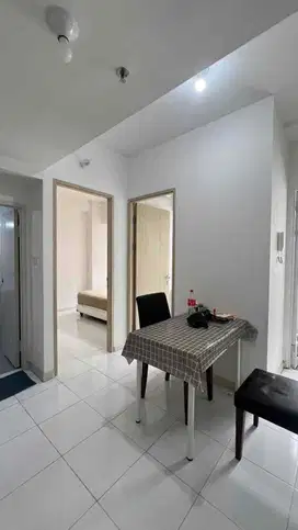 Di Sewa Murah Apartemen Tokyo 2BR Semifurnis