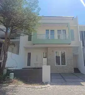 Rumah modern minimalis baru Royal Residence bagus lokasi tenang