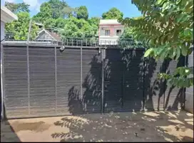 RUMAH BESAR PINGGIR JALAN PUSPONJOLO SELATAN SEMARANG BARAT