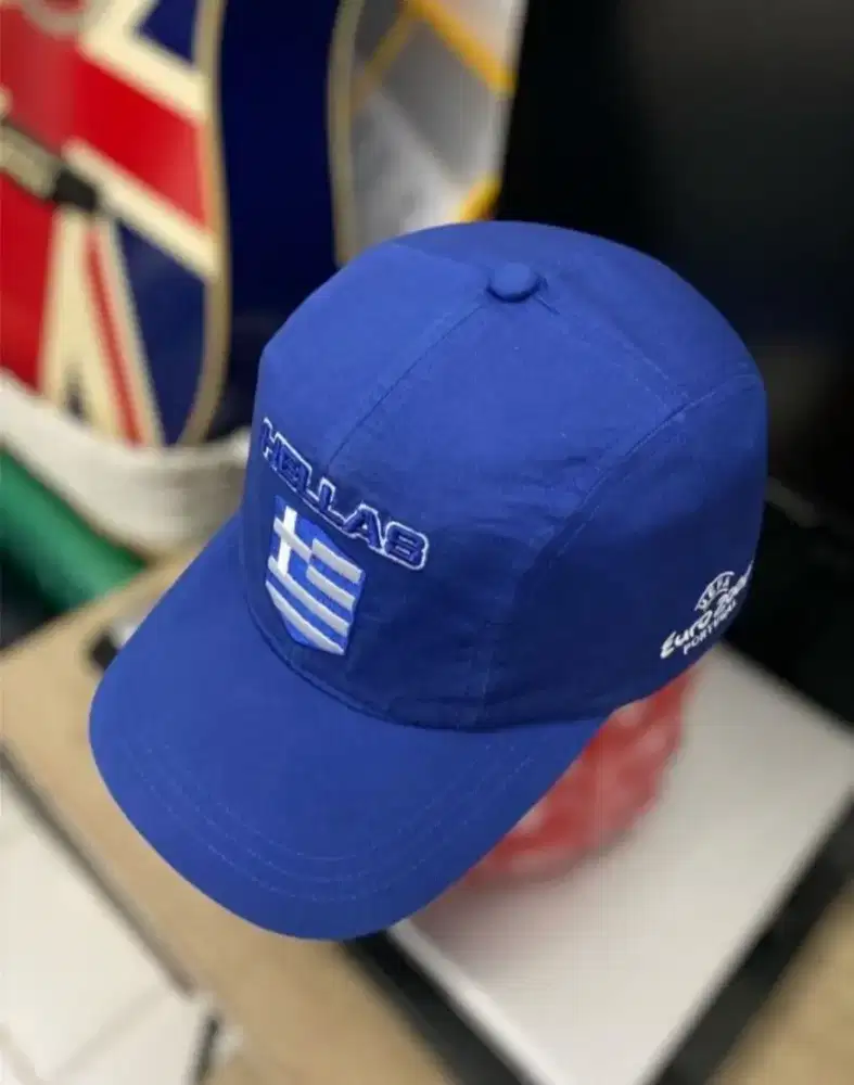 TOPI ADIDAS VINTAGE ORIGINAL EURO 2004 HELLAS PRELOVED