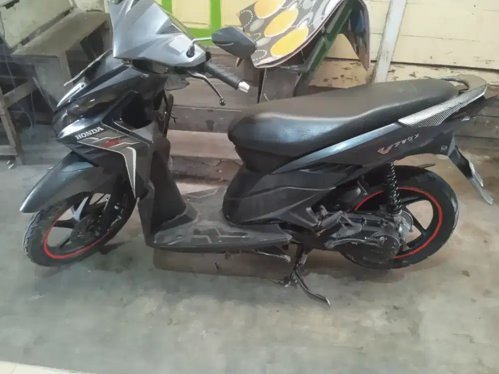 Vario 2010 lengkap murmer