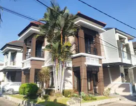 Dijual Rumah Siap Huni Hans Regency Manyar