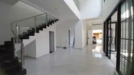 Dijual rumah brand new di cempaka putih barat