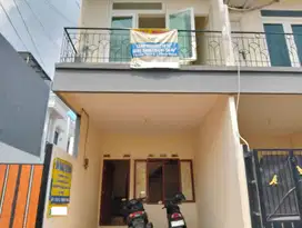 Rumah 2 Lt SHM 7 Menit ke Gerbang Tol Kukusan 3 Dibantu KPR J-24942