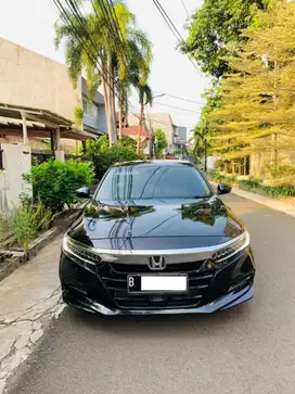 HONDA ACCORD 1.5 VTIL AUTOMATIC 2020 ( KM LOW)