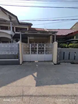 Rumah Cocok Untuk Kost Bangunan Baru di Cicukang Indah