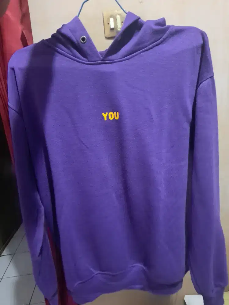 Jual hoodie never walk alone