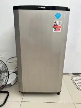 KULKAS SANKEN 1 PINTU DAN KULKAS MINI MERK GEA
