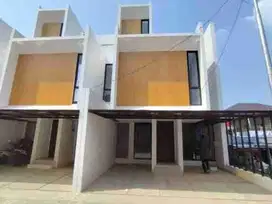AKSES 2 MOBIL Rumah ClusterllllllBintara (2Lt + Rooftop) Nempel Jakarta Dekat Tol & LRT Kota Bekasi