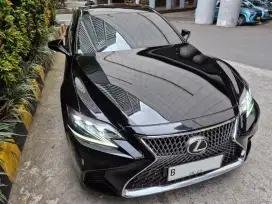LEXUS LS 500 2018