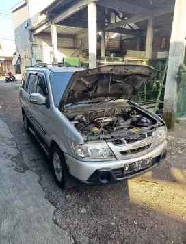 Murah ! Isuzu Panther LV Turbo 2.5 Warna Silver Tahun 2008