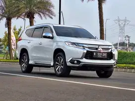TDP 10jt Pajero Dakar 2.4 4x2 At Matic 2020 Putih Perorangan tangan 1