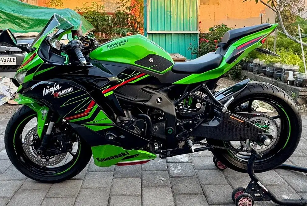 KAWASAKI ZX4RR 2024
