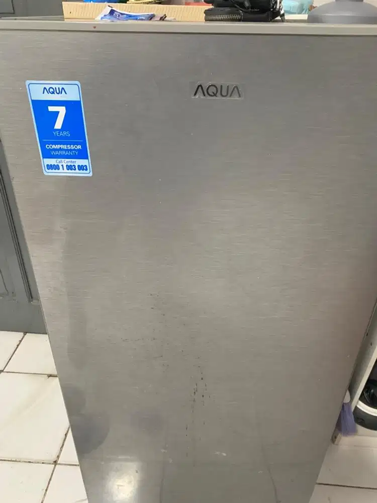 Kulkas Aqua 1 pintu