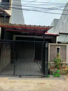 Dijual dan disewakan  Rumah  di kelapa gading jakarta utara