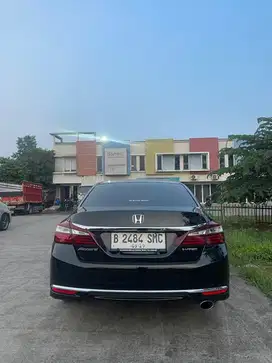 Honda Accord 2018 Bensin